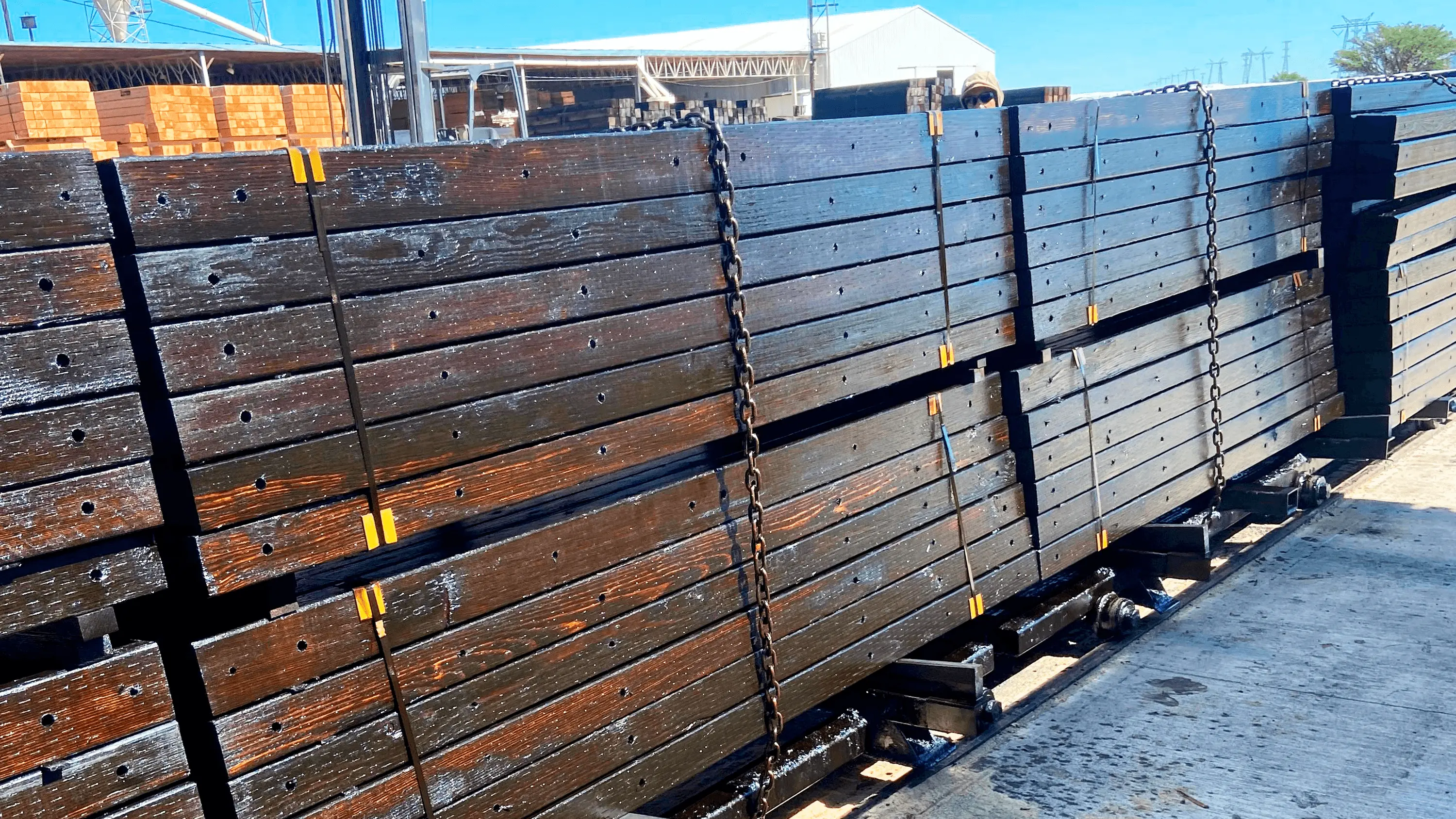 Electrical laminated crossarms